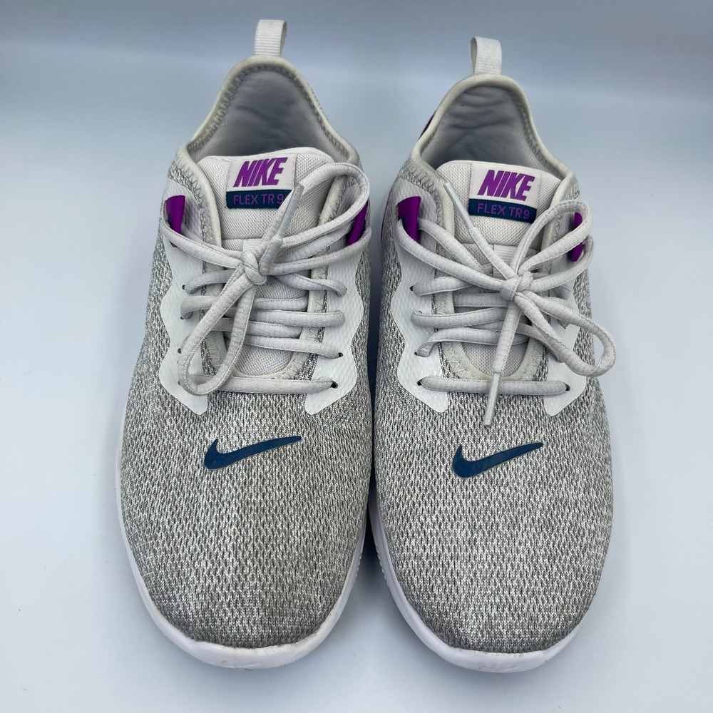 Nike Flex TR 9 Cross Training Sneakers Women's Size 8 Grey Purple AQ7491-009